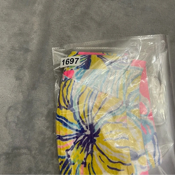 Lilly Pulitzer Adie Swept By the Tides Floral Print Short/Multicolor 21697 - Picture 10 of 10